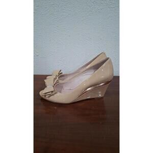 Vince Camuto Patent Leather Bow Wedges
Women’s Size 9.5